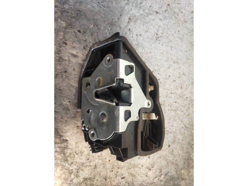 Recambio de motor cierre centralizado delantero izquierdo para bmw x5 (e70) 3.0d referencia OEM IAM 7318421  