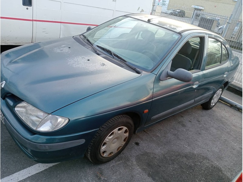 renault megane i classic (la0) del año 1998 renault megane i classic (la0) del año 1998