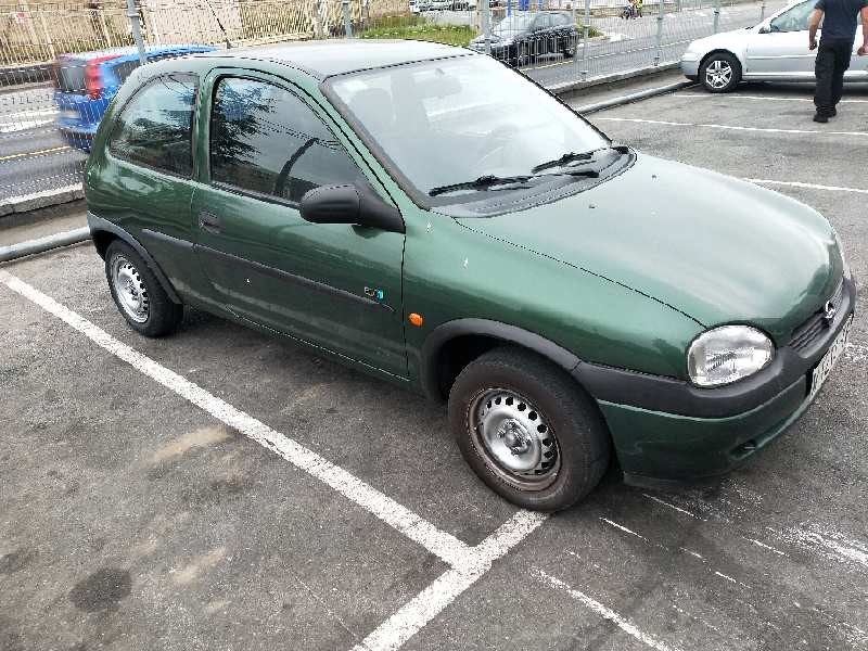 opel corsa b del año 1999