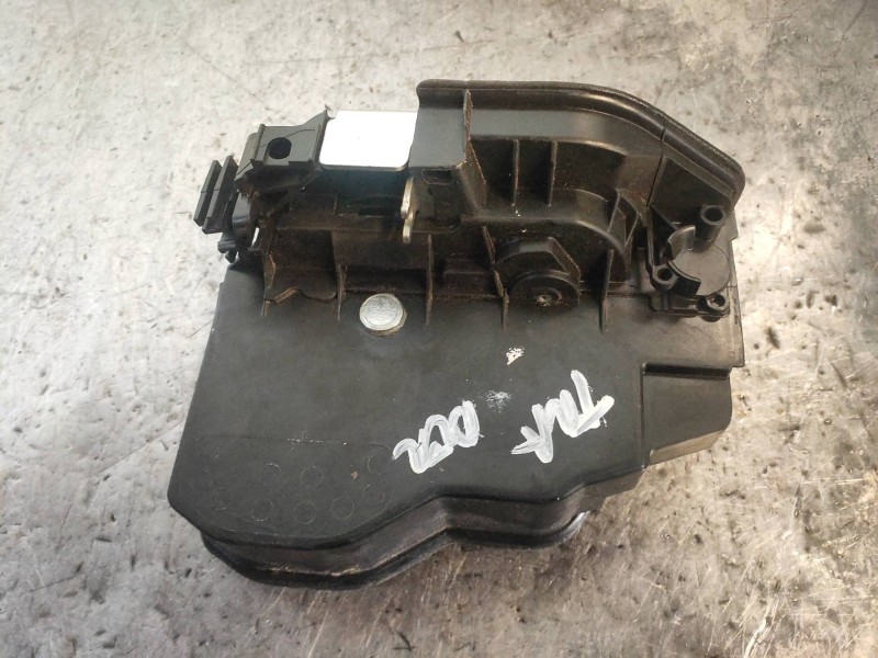 Recambio de motor cierre centralizado trasero derecho para bmw x5 (e70) 3.0d referencia OEM IAM 7202148  