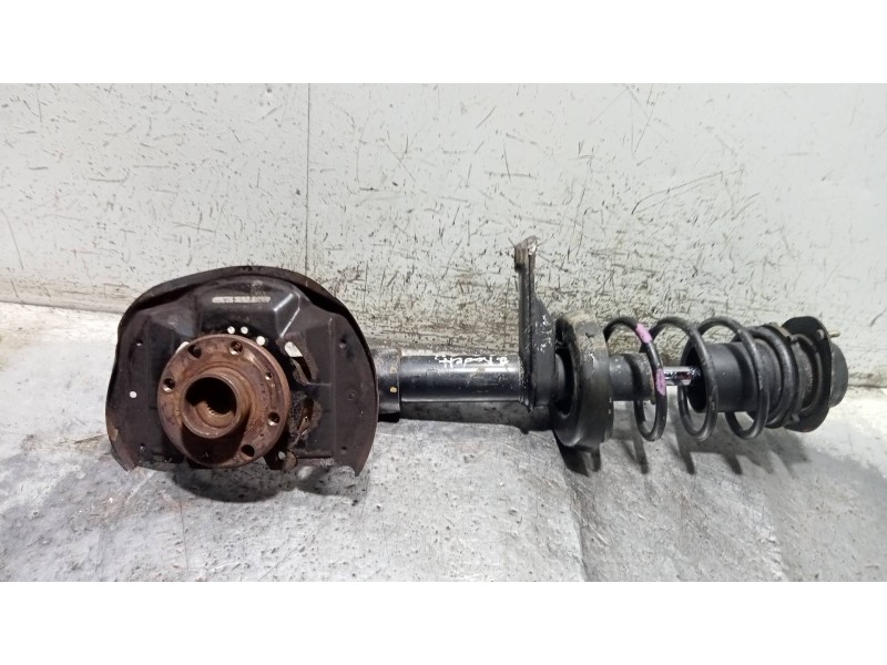 Recambio de mangueta delantera derecha para opel kadett e gl berlina referencia OEM IAM   