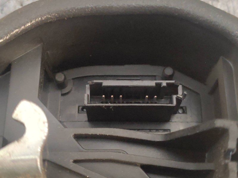 Recambio de motor cierre centralizado trasero izquierdo para bmw x5 (e70) 3.0d referencia OEM IAM 7202147  