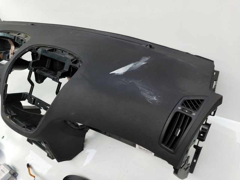 Recambio de kit airbag para kia cee´d 1.6 cat referencia OEM IAM   