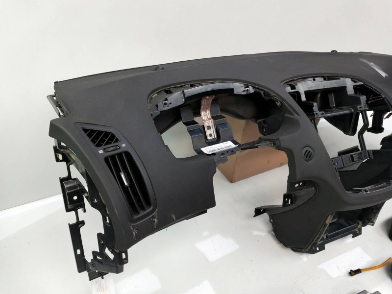 Recambio de kit airbag para kia cee´d 1.6 cat referencia OEM IAM   