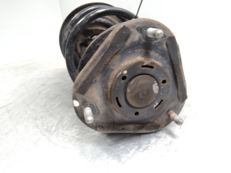 Recambio de amortiguador delantero derecho para toyota auris luna referencia OEM IAM   