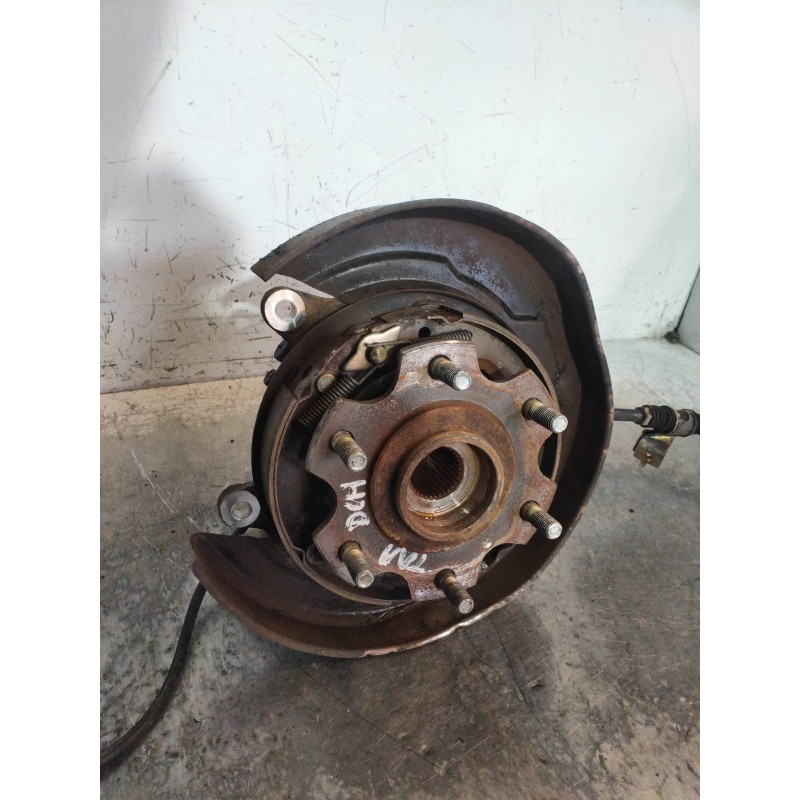 Recambio de mangueta trasera derecha para mitsubishi montero (v60/v70) 3.2 di-d avance (5-ptas.) referencia OEM IAM   