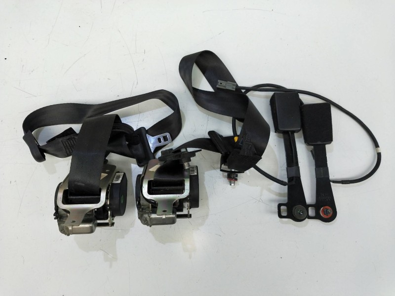 Recambio de kit airbag para kia cee´d 1.6 cat referencia OEM IAM   