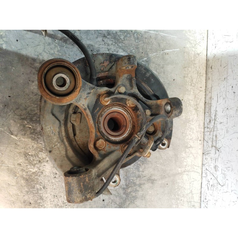 Recambio de mangueta trasera derecha para mitsubishi montero (v60/v70) 3.2 di-d avance (5-ptas.) referencia OEM IAM   