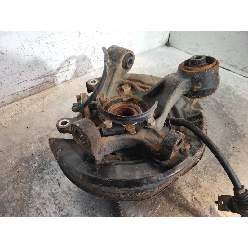 Recambio de mangueta trasera derecha para mitsubishi montero (v60/v70) 3.2 di-d avance (5-ptas.) referencia OEM IAM   