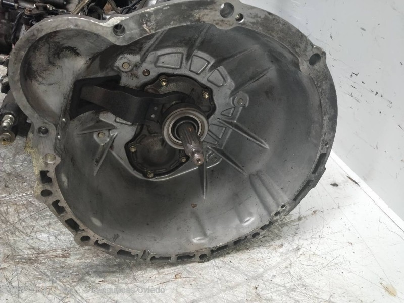 Recambio de caja cambios para toyota land cruiser 70 2.5 td referencia OEM IAM   