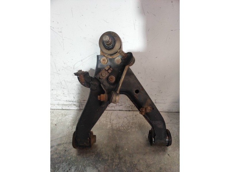 Recambio de brazo suspension superior trasero izquierdo para mitsubishi montero (v60/v70) 3.2 di-d avance (5-ptas.) referencia O