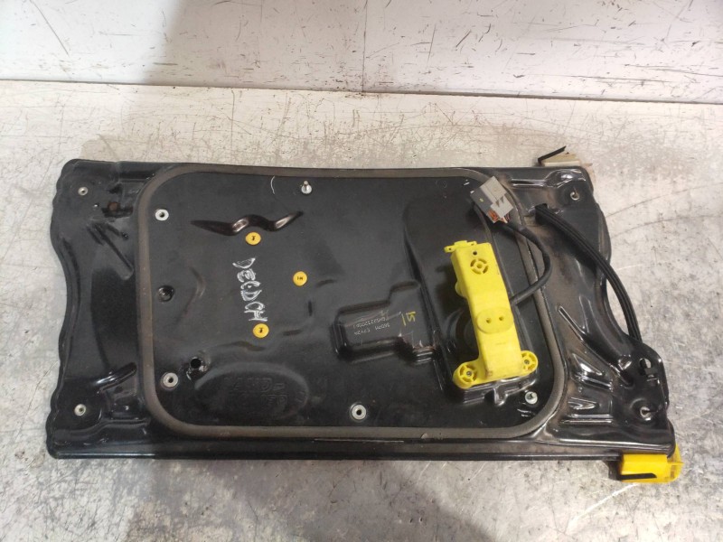 Recambio de elevalunas delantero derecho para land rover freelander (lr2) 2.2 td4 referencia OEM IAM 6H5223200AJ 3607M C7Y2A