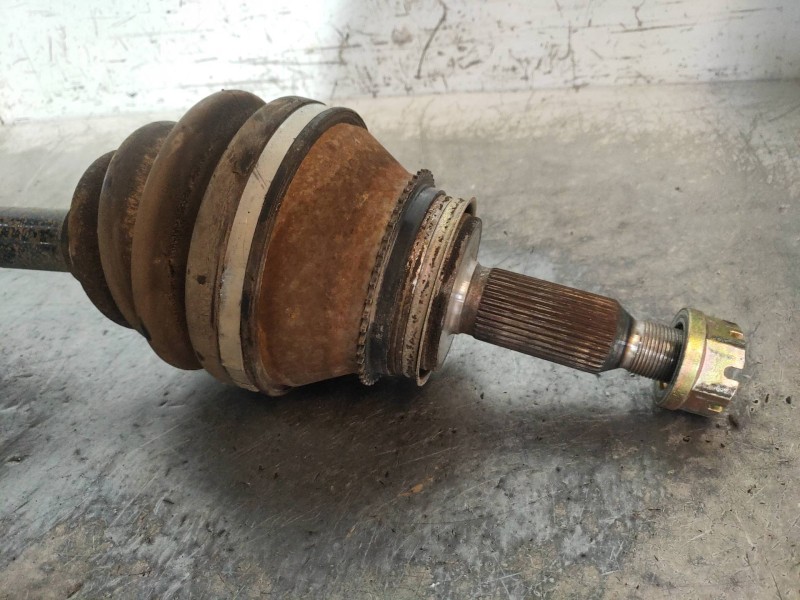 Recambio de transmision trasera derecha para mitsubishi montero (v60/v70) 3.2 di-d avance (5-ptas.) referencia OEM IAM   