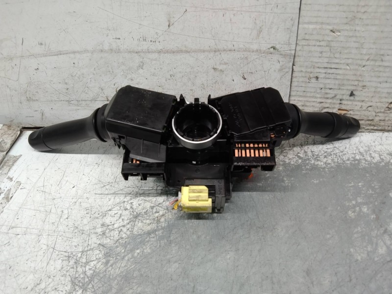 Recambio de mando luces para toyota yaris (ksp9/scp9/nlp9) básico referencia OEM IAM   