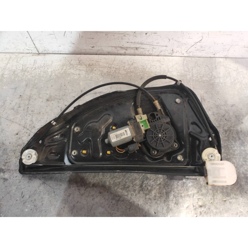 Recambio de elevalunas trasero derecho para land rover freelander (lr2) 2.2 td4 referencia OEM IAM 6H5227000AE 3507N C7Y2A