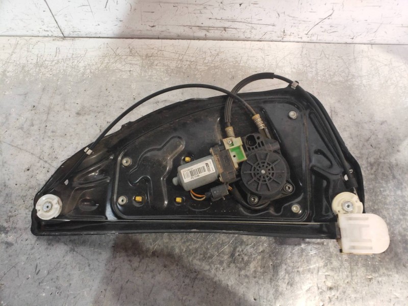 Recambio de elevalunas trasero derecho para land rover freelander (lr2) 2.2 td4 referencia OEM IAM 6H5227000AE 3507N C7Y2A