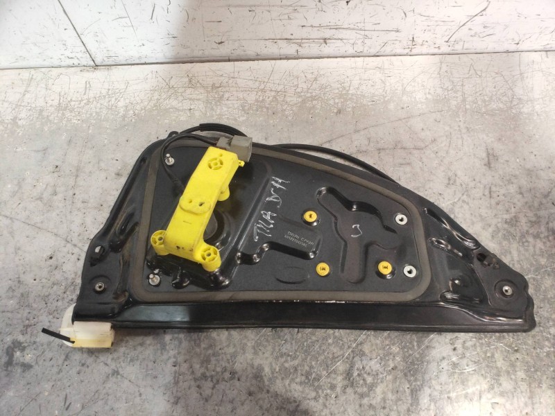 Recambio de elevalunas trasero derecho para land rover freelander (lr2) 2.2 td4 referencia OEM IAM 6H5227000AE 3507N C7Y2A