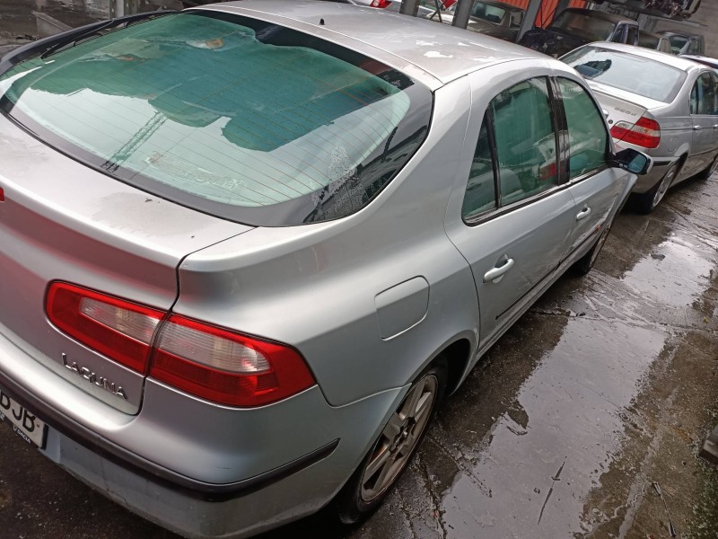 renault laguna ii (bg0) del año 2001