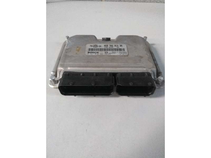 Recambio de centralita motor uce para volkswagen passat berlina (3b3) 1.9 tdi referencia OEM IAM 0281010404 038906019BN EDC15P