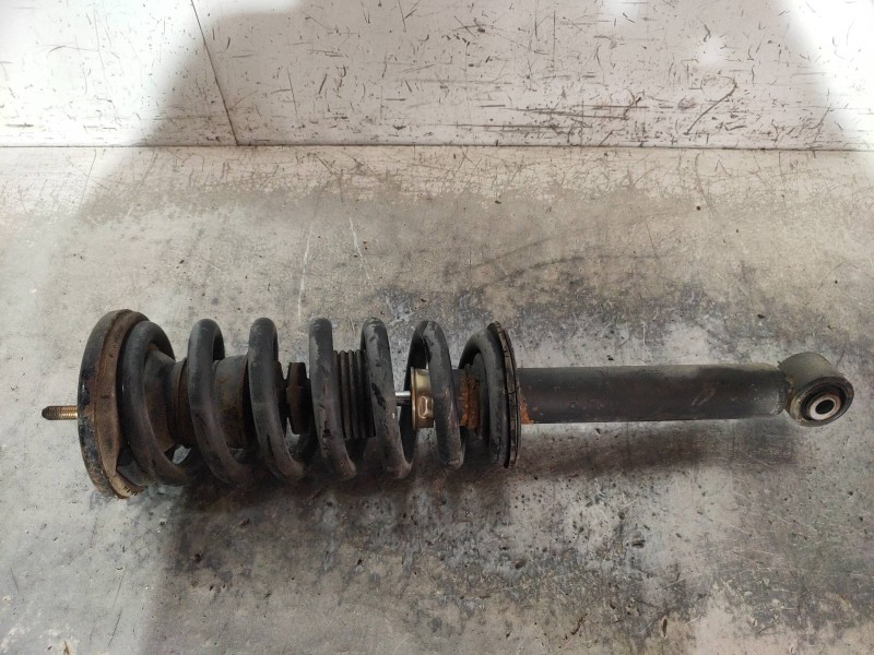 Recambio de amortiguador delantero izquierdo para mitsubishi montero (v60/v70) 3.2 di-d avance (5-ptas.) referencia OEM IAM MR55