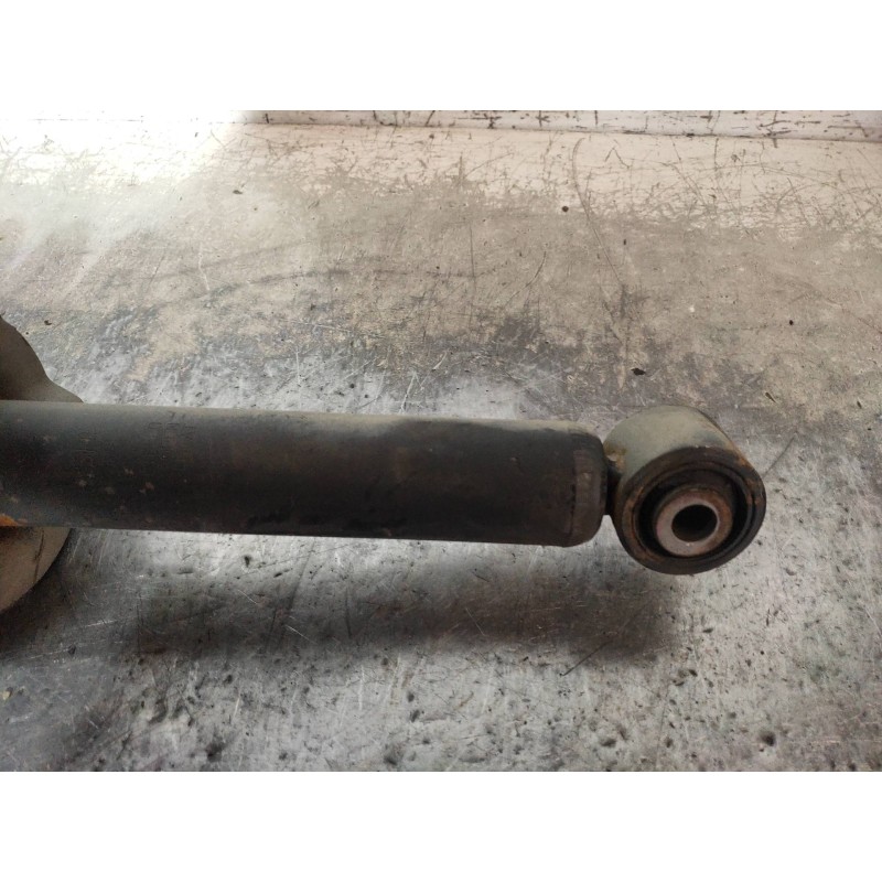 Recambio de amortiguador delantero izquierdo para mitsubishi montero (v60/v70) 3.2 di-d avance (5-ptas.) referencia OEM IAM MR55