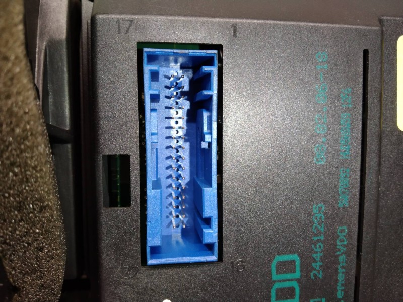 Recambio de pantalla multifuncion para opel signum elegance referencia OEM IAM 24461295 5WK70092 