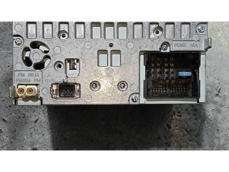 Recambio de sistema audio / radio cd para audi a4 avant (8k5) (2008) 2.0 16v tdi referencia OEM IAM 8T1035186P  