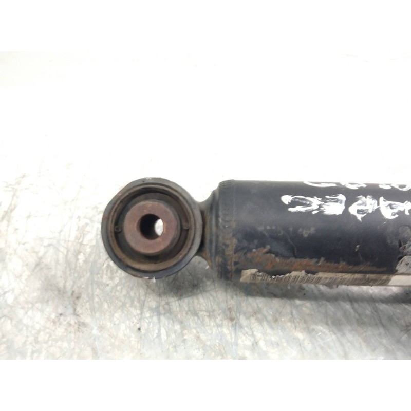 Recambio de amortiguador trasero derecho para volkswagen touareg (7la) 3.0 v6 tdi dpf referencia OEM IAM 7L6512021AC  