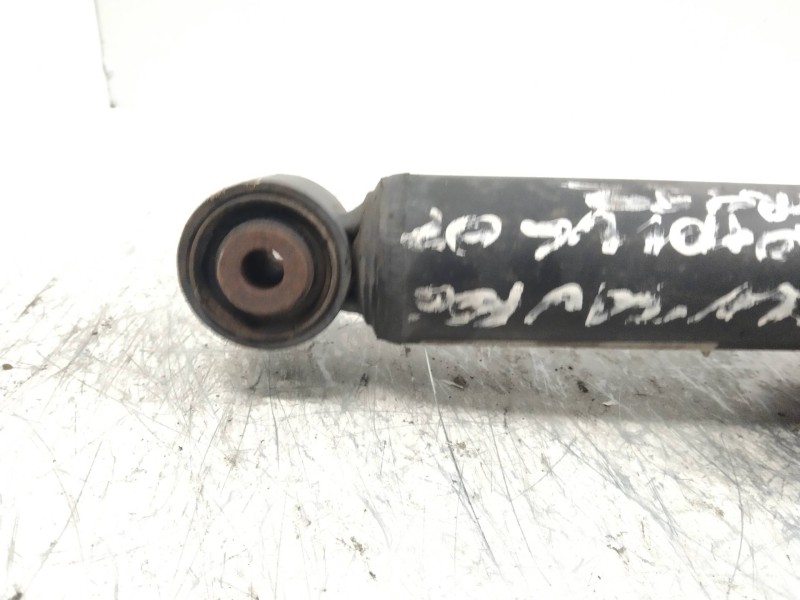 Recambio de amortiguador trasero izquierdo para volkswagen touareg (7la) 3.0 v6 tdi dpf referencia OEM IAM 7L6513029G  