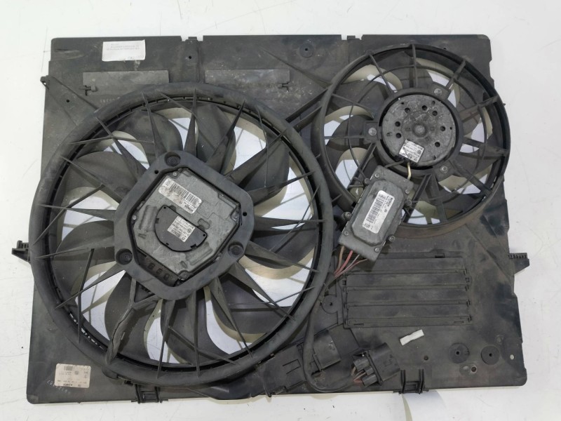 Recambio de electroventilador para volkswagen touareg (7la) 3.0 v6 tdi dpf referencia OEM IAM 7L0121203G 0130706809 