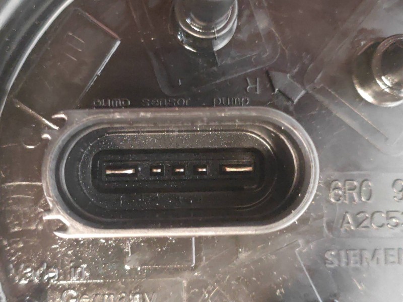 Recambio de bomba combustible para seat ibiza sc (6j1) sport referencia OEM IAM 6R0919050A A2C53304848 