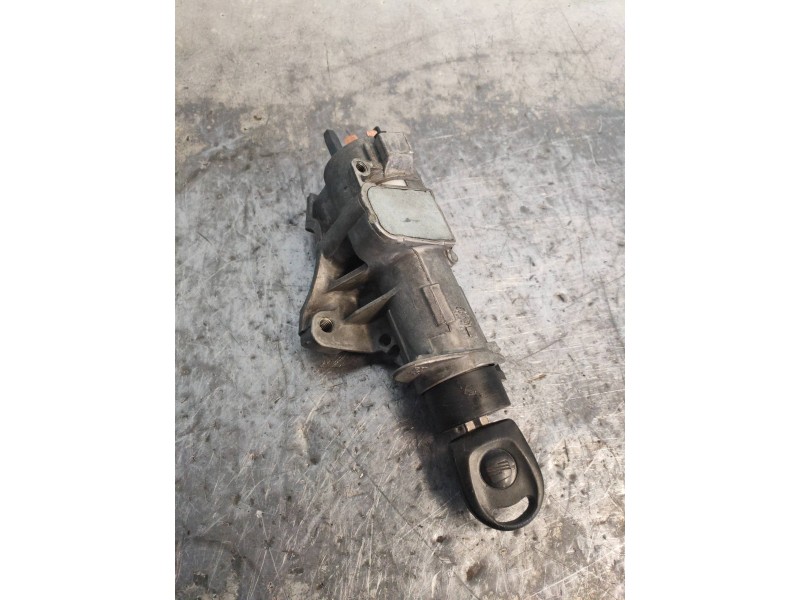 Recambio de conmutador de arranque para seat ibiza sc (6j1) sport referencia OEM IAM 4B0905851C  