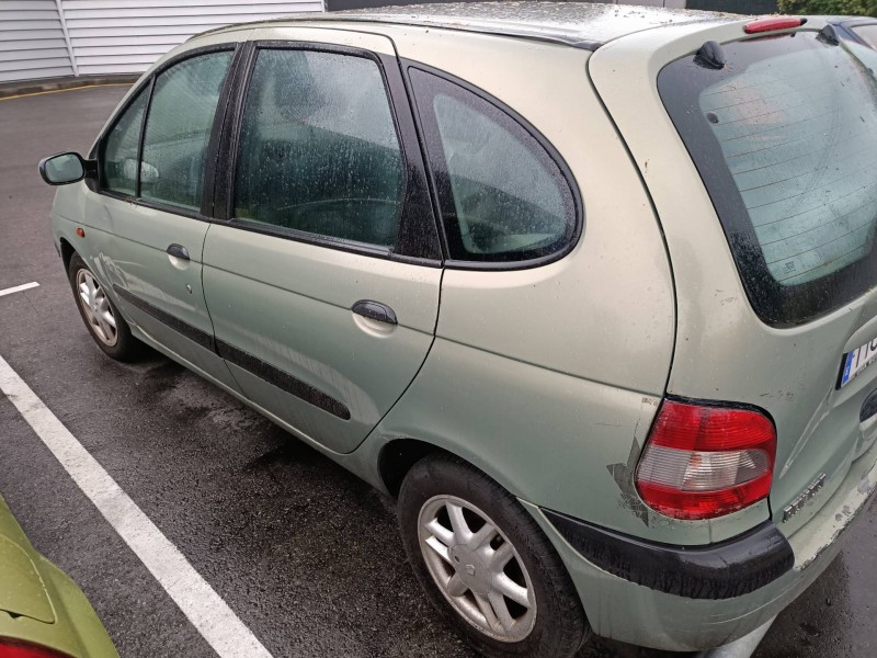 renault scenic (ja..) del año 2001