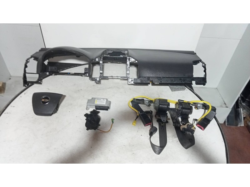 Recambio de kit airbag para chevrolet captiva 2.0 vcdi lt referencia OEM IAM 96866798  
