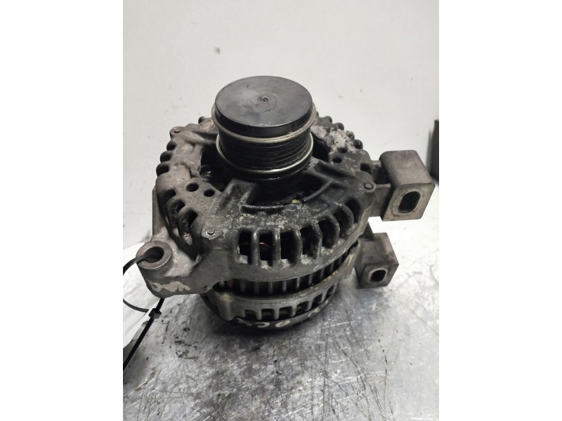Recambio de alternador para volvo c30 d5 kinetic referencia OEM IAM 0121615014  