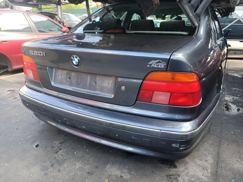 bmw serie 5 berlina (e39) del año 2000