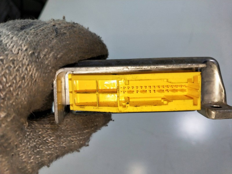 Recambio de kit airbag para kia carnival referencia OEM IAM   