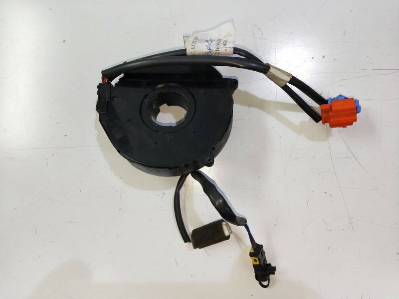 Recambio de kit airbag para kia carnival referencia OEM IAM   