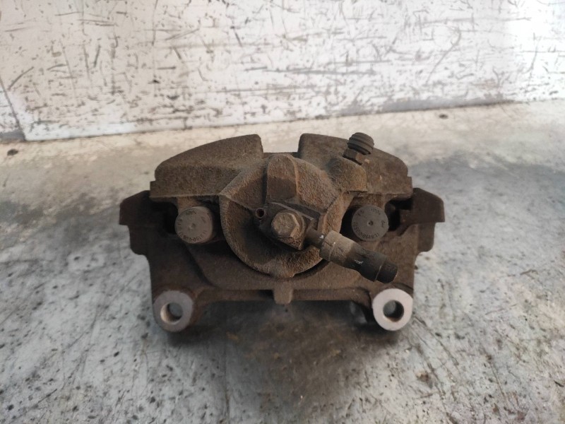 Recambio de pinza freno delantera derecha para volkswagen passat berlina (3c2) highline referencia OEM IAM   