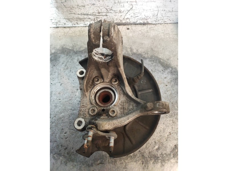 Recambio de mangueta delantera derecha para volkswagen passat berlina (3c2) highline referencia OEM IAM   