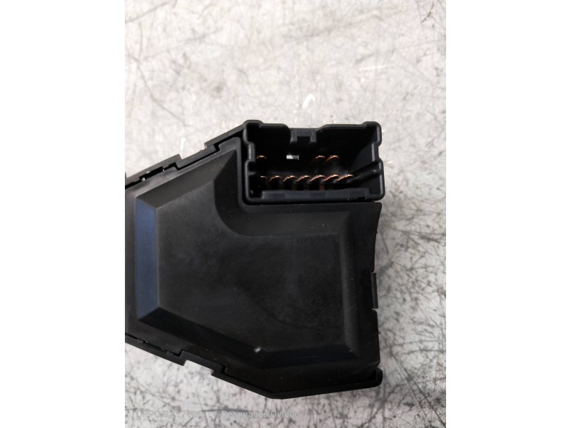 Recambio de mando limpia para nissan x-trail (t30) comfort referencia OEM IAM 252608H905  