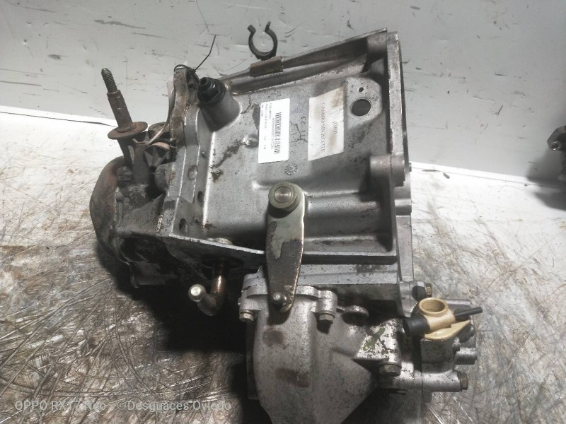 Recambio de caja cambios para peugeot 205 berlina 1.1 mito referencia OEM IAM CJ29 873069 