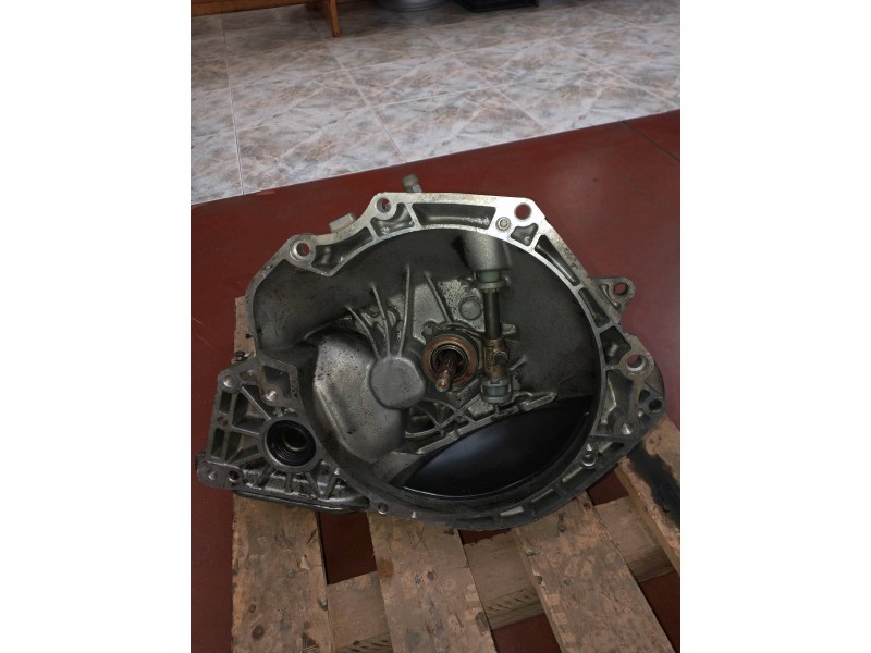 Recambio de caja cambios para opel corsa b 1.4 cat (2h6) referencia OEM IAM F13W418 A17442  Recambio de caja cambios para opel corsa b 1.4 cat (2h6) referencia OEM IAM F13W418 A17442