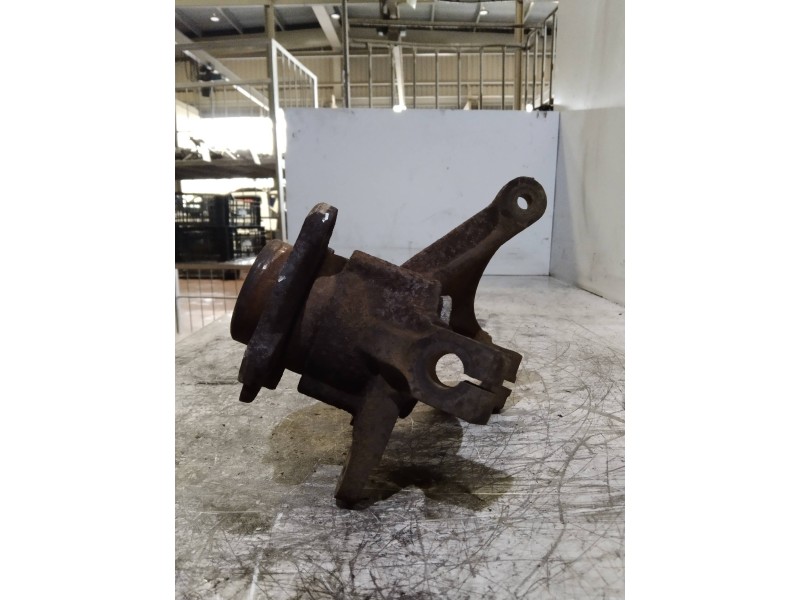 Recambio de mangueta delantera izquierda para ford escort berlina cl referencia OEM IAM   