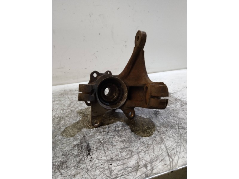 Recambio de mangueta delantera izquierda para ford escort berlina cl referencia OEM IAM   