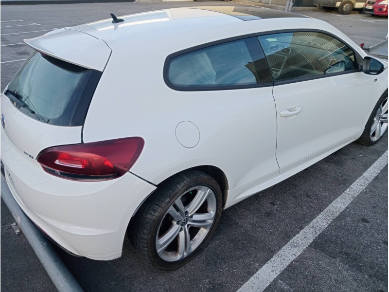 volkswagen scirocco (137) del año 2013