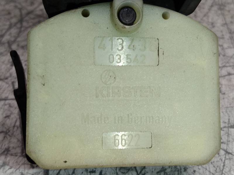 Recambio de mando limpia para volvo serie 440 turbo referencia OEM IAM 413436  