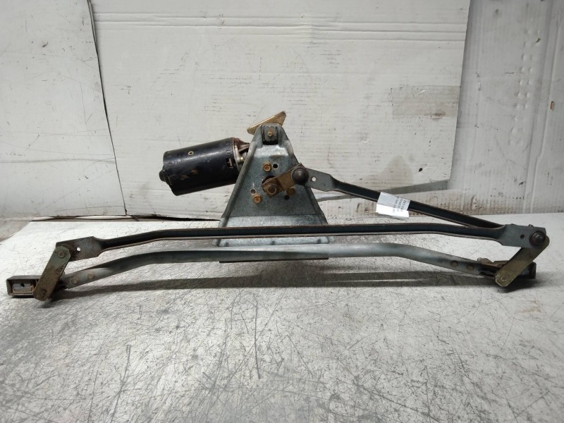 Recambio de motor limpia delantero para volvo serie 440 turbo referencia OEM IAM 0390246313 3397020216 