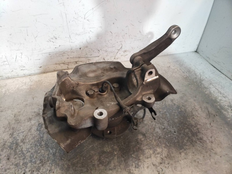 Recambio de mangueta delantera derecha para bmw serie 6 coupe (e63) 4.4 v8 32v cat referencia OEM IAM 6762018  