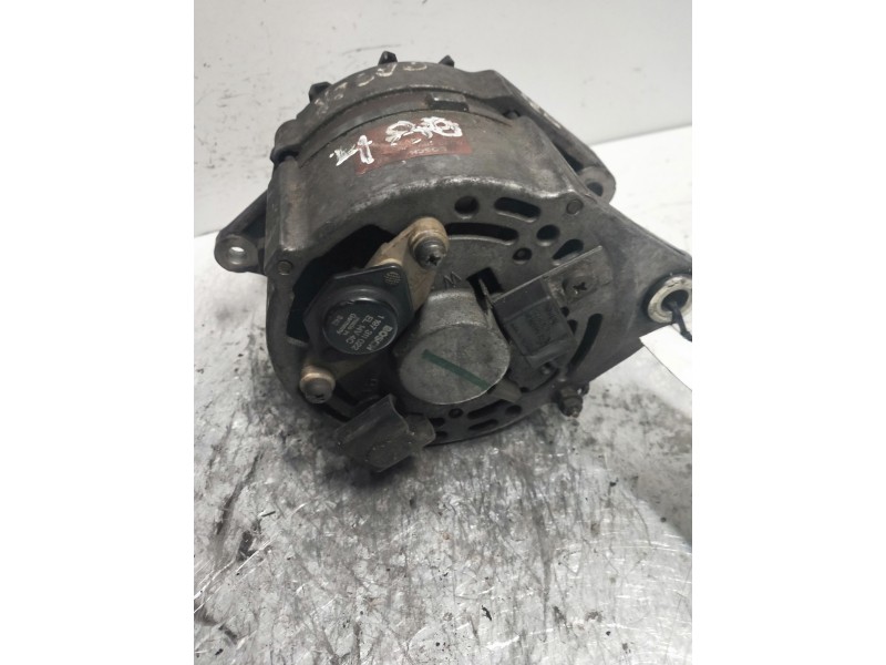 Recambio de alternador para volvo serie 480 referencia OEM IAM 0120487470  